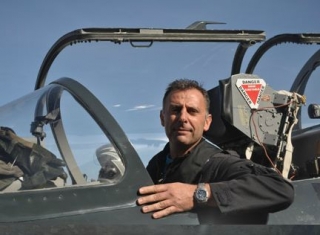  与战斗机飞行员一起飞行